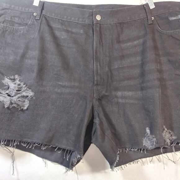 Old Navy High-Waisted Slouchy Straight Ripped Cut-Off Black Jean Shorts Size 26 - Picture 5 of 9